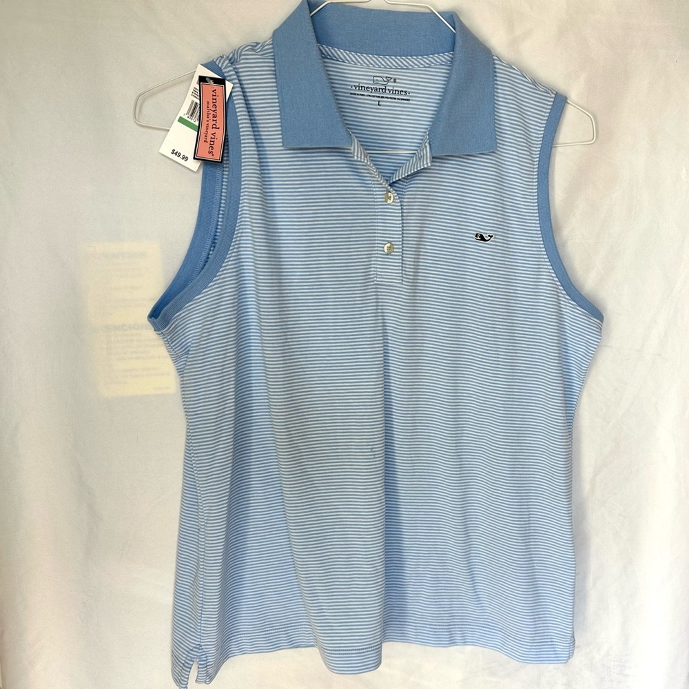 NEW Vineyard Vines Light Blue Striped women’s sleeveless shirt. Size Large